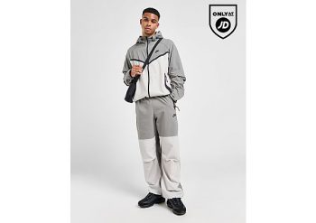 Nike Tech Woven Oversized Track Pants - Grey- Heren