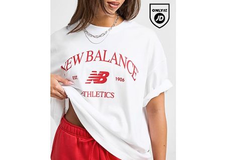 New Balance Athletics Boyfriend T-Shirt - Wit- Dames