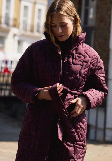 Lange Jas met Logo Donkerrood