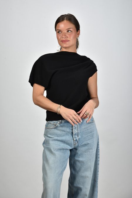 RÓHE top 415-23-337 black