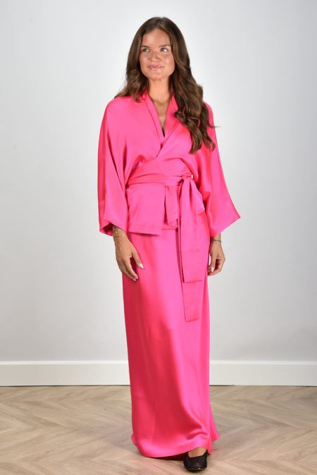 Sea Me Happy rok Jude Satin fuchsia