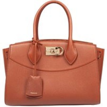 Salvatore Ferragamo Shoppers & Totes - Studio Hammered Leather Handbag Cognac Color in bruin