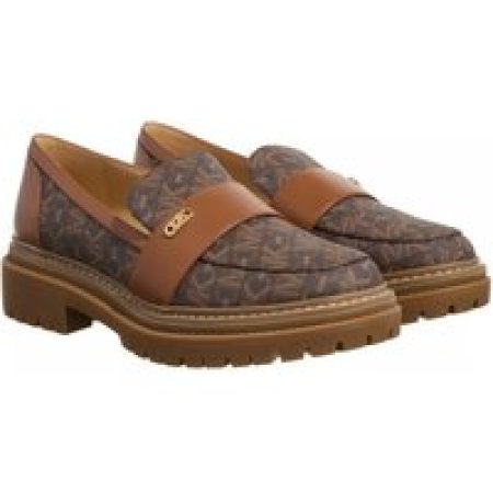 Michael Kors Loafers - Parker Lug Loafer in bruin