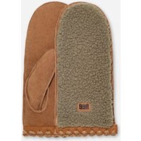 UGG®fluff Scalloped-want in Green