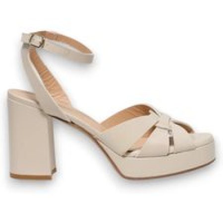 Guglielmo Rotta Sandalen - Sandal With Platform In Chalk Calfskin in beige