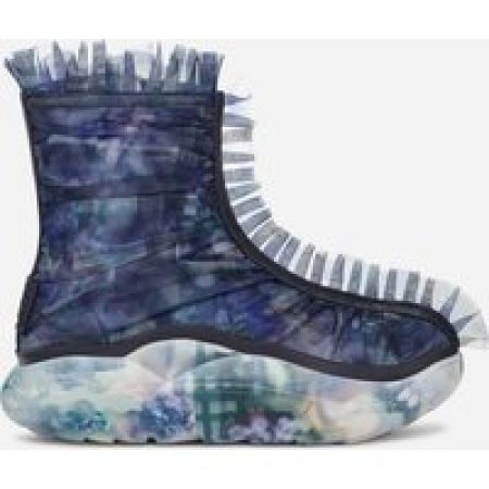 UGG® CS Ruffle Print-laars in Dark Blue Floral