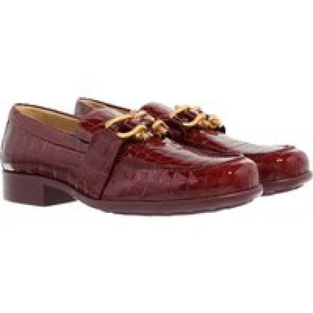 Bottega Veneta Loafers & ballerina schoenen - Loafers In Shiny Crocodile Embossed Leather in rood