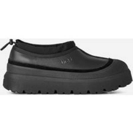 UGG® Tasman Weather Hybrid in Black