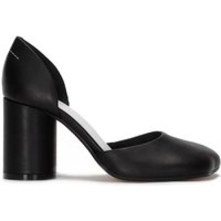 MM6 Maison Margiela Hoge hakken - Asymmetric-Toe Black Pumps in zwart