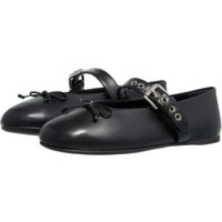 Miu Miu Loafers - Bucket And Bow Ballet Flats in zwart