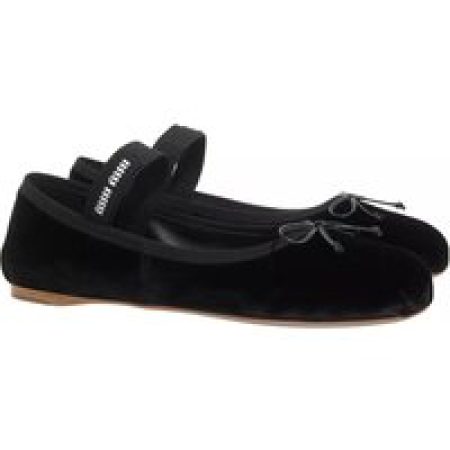 Miu Miu Loafers & ballerina schoenen - Loafers Leather in zwart