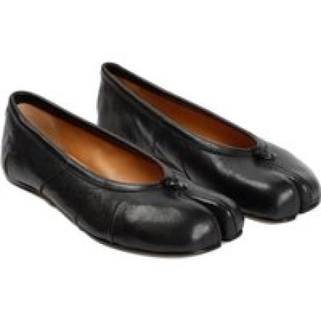 Maison Margiela Loafers & ballerina schoenen - Tabi Ballerina in zwart