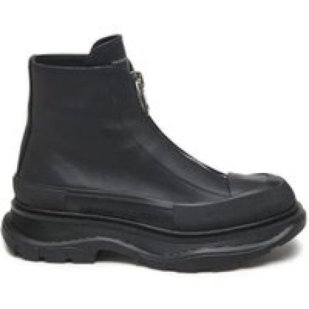 Alexander McQueen Boots & laarzen - Black Tread Slick Zip-Up Boots in zwart