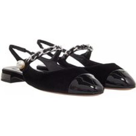 Miu Miu Pumps & high heels - Ballet Flats In Velvet And Patent Leather in zwart