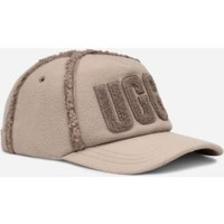 UGG® Honkbalpet van gebonden fleece in Brown