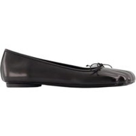 Balenciaga Loafers & ballerina schoenen - Anatomic Ballerinas - Leather - Black in zwart