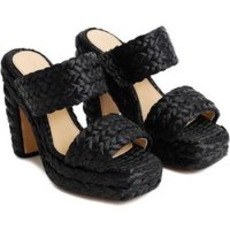 Bottega Veneta Sandalen - Black Raffia Sandals in zwart