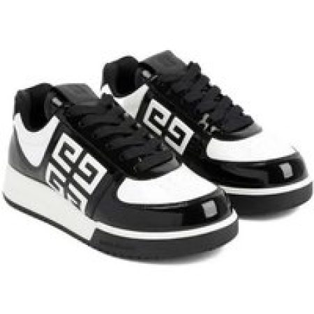 Givenchy Sneakers - G4 Low-Top Patent Calf Leather Sneakers in beige