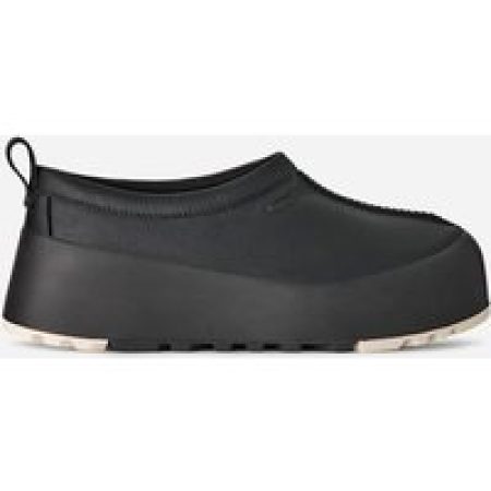 UGG® Tasman Leather StreetScape in Black