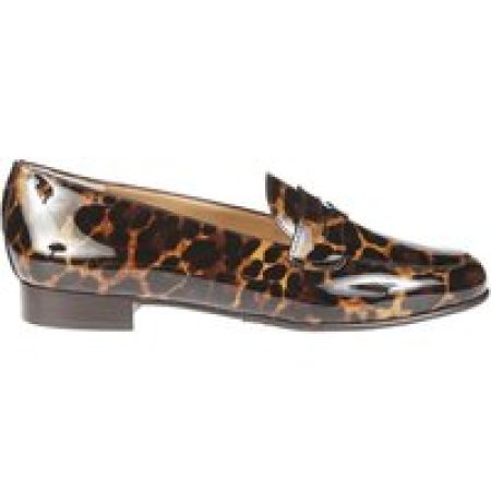 - Leopard Print Penny Loafers With Glossy Finish in bruin