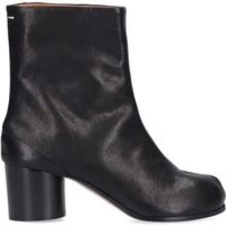 Maison Margiela Boots - Tabi Ankle Boots – Black in zwart