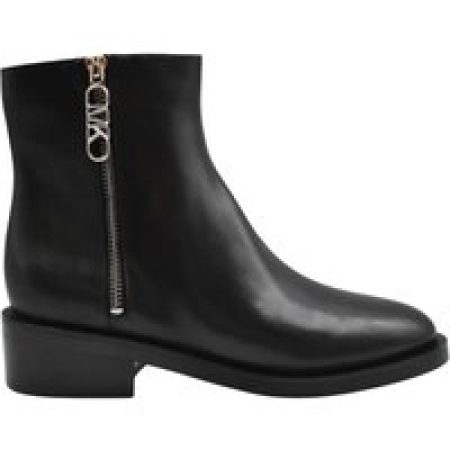 Michael Kors Boots - Black Laced Boots With Iconic Branding in zwart