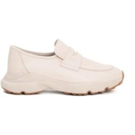 - Sporty Calf Leather Moccasin Sneakers in wit