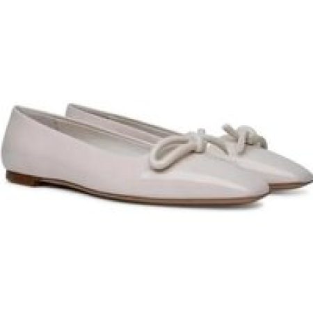 Salvatore Ferragamo Loafers & ballerina schoenen - Annie' Ballet Flats In Mascarpone Calf Leather in wit