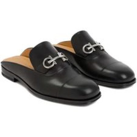 Salvatore Ferragamo Loafers & ballerina schoenen - Black Leather Gab Loafer in zwart