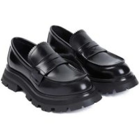 Alexander McQueen Loafers & ballerina schoenen - Black Brushed Calf Leather Loafers in zwart