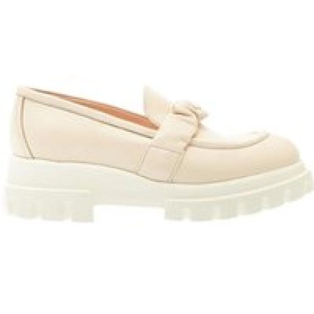 - Cream Moccasin With Rubber Sole in beige