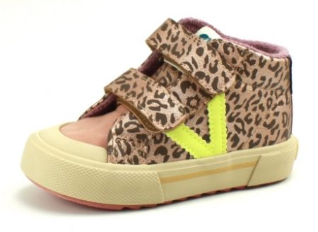 Victoria 065197 Roze VIC40